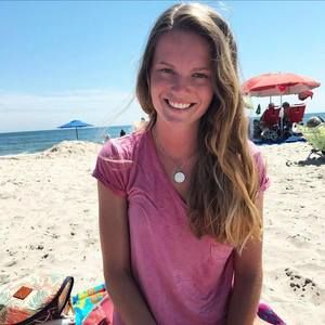 Meet your Posher, Alyson